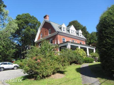 81 Church St - Photo 2 of 5