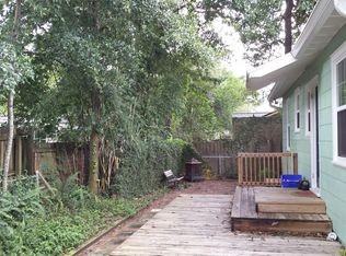 1602 Felch Ave - Photo 2 of 4