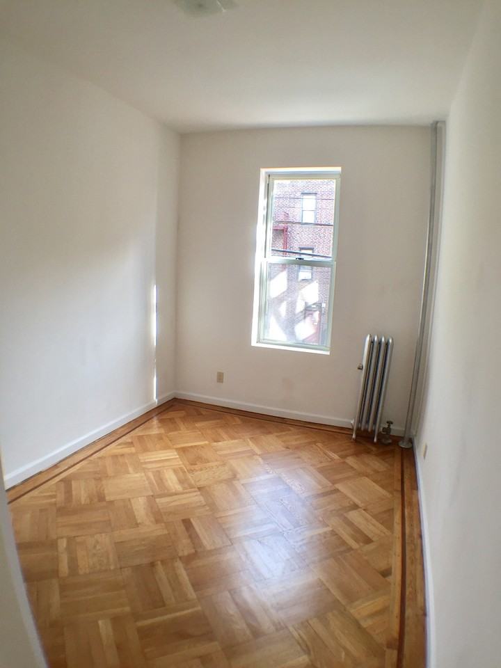 22-44 27th Street - Photo 2 of 9