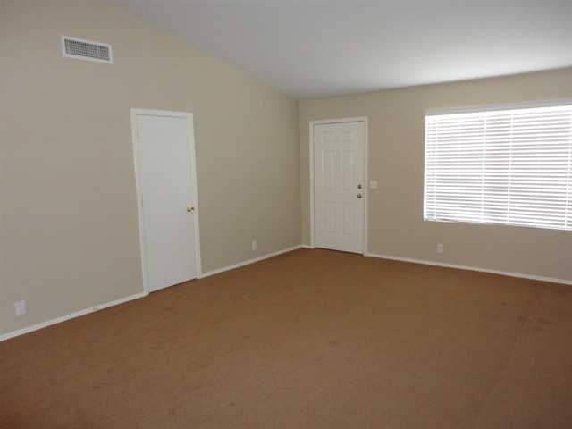 10307 W Windsor Blvd - Photo 2 of 12