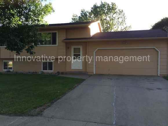 1813 S Cambridge Ave - Photo 2 of 5