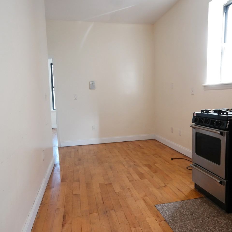 163 Humboldt Street #2L - Photo 2 of 9