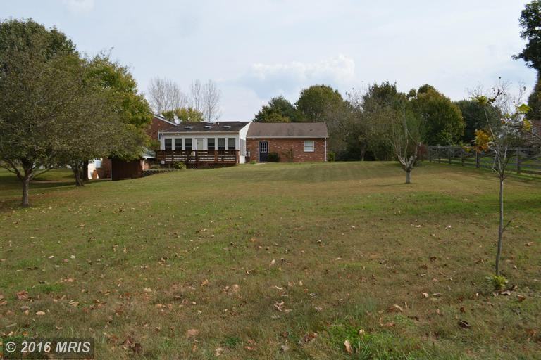 10304 Ni River Dr - Photo 3 of 11