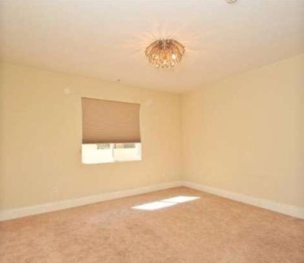 1023 Wilcox Avenue - Photo 2 of 5