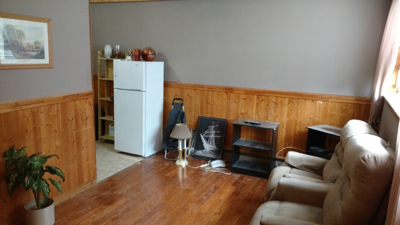 192 Somerset Street West #19 - Photo 4 of 11