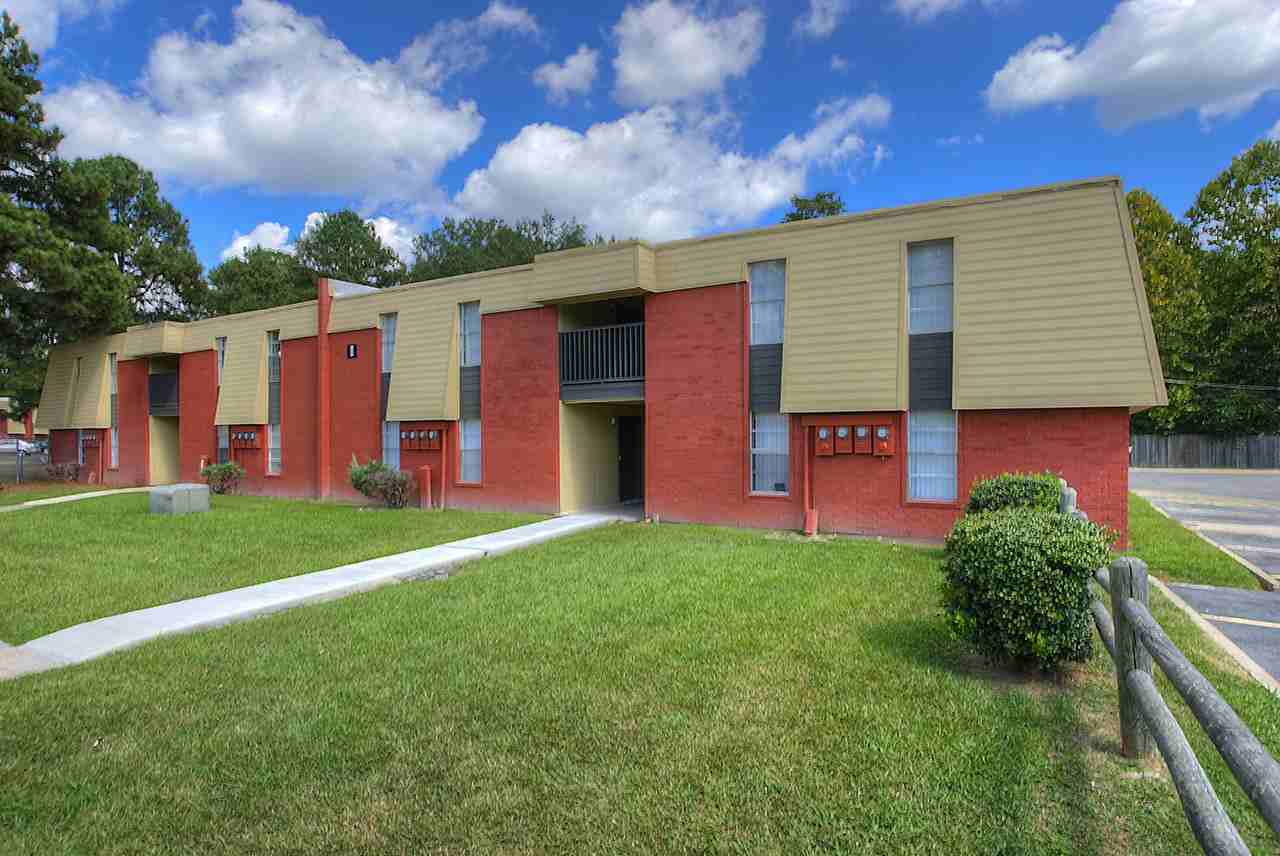 Sunset Village - Photo 2 of 17