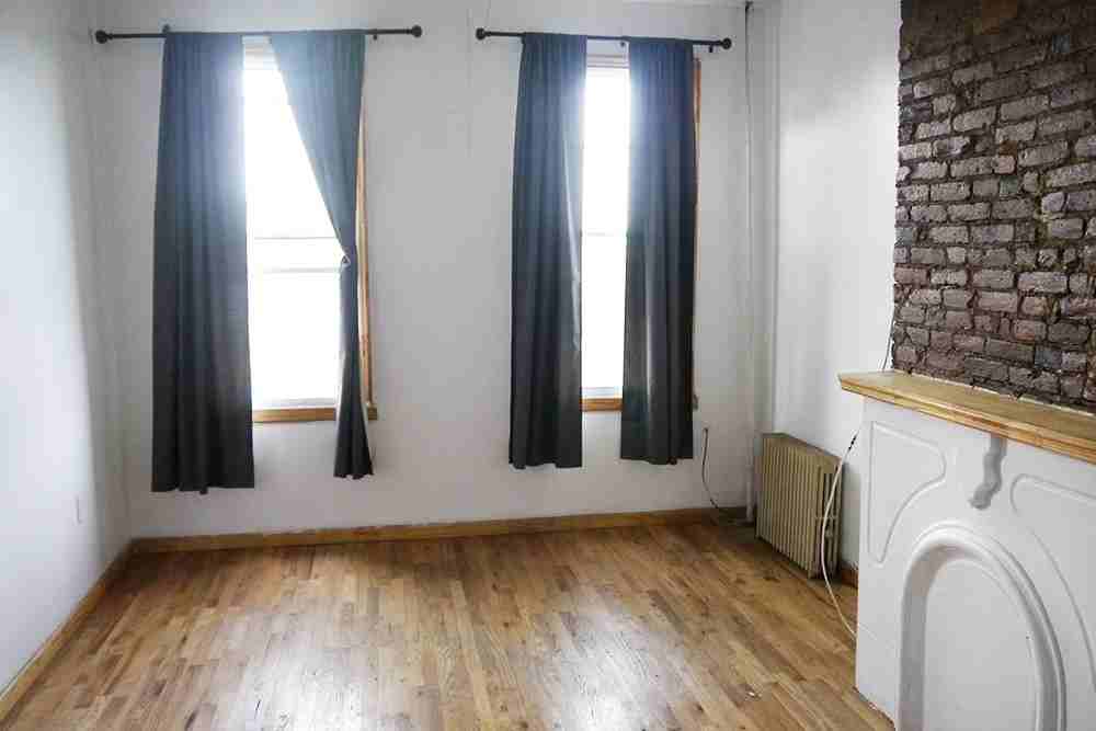 256 Stagg Street #2B