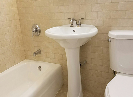 1131 Ogden Ave #07D - Photo 3 of 5