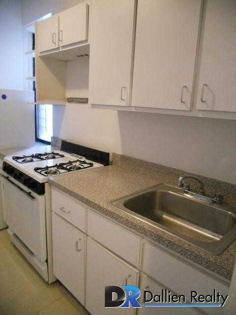 87-24 115th St BR6 - Photo 2 of 4