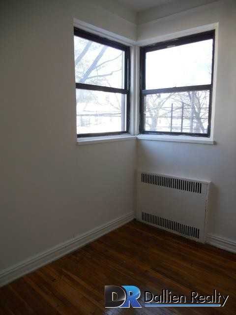 87-24 115th St BR6 - Photo 3 of 4