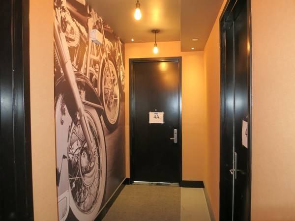 Metropolitan Ave & Lorimer St #6E