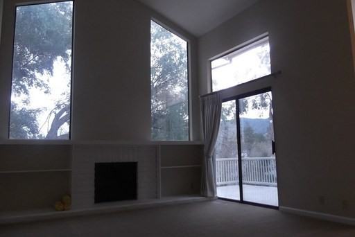 200 Alamo Square Dr - Photo 3 of 17