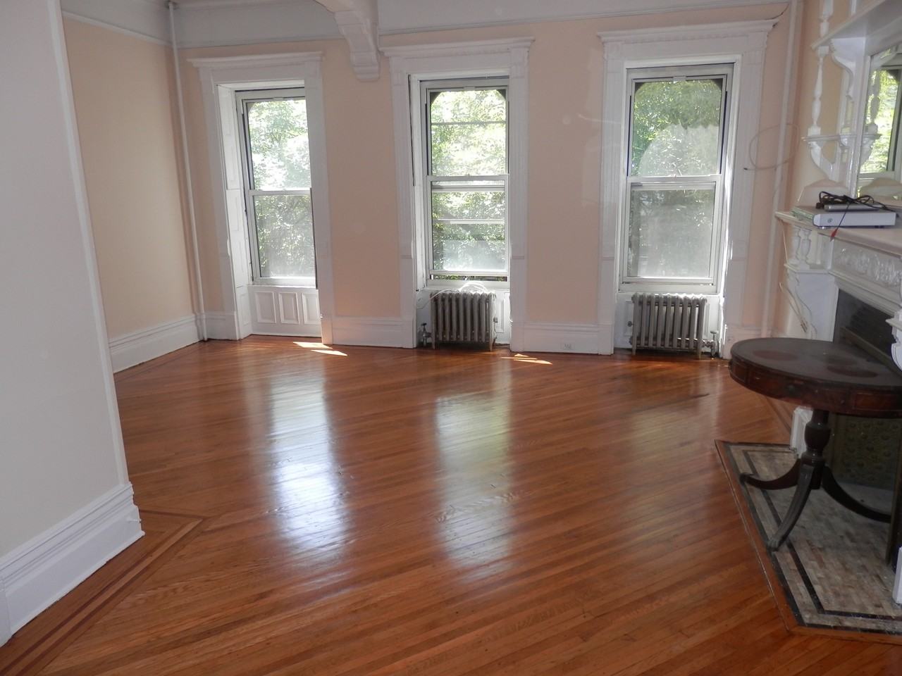 2 Parkside Court - Photo 3 of 5