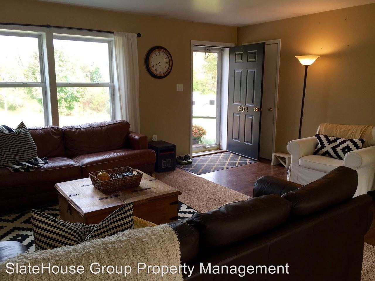 504 Old Staver Rd - Photo 3 of 17