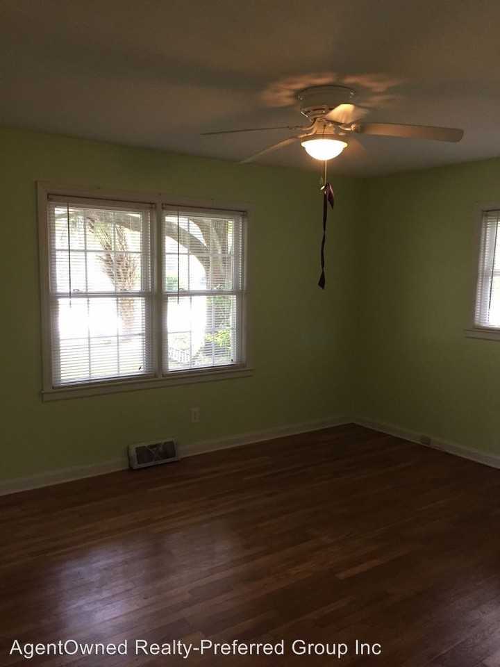 1136 Browning Rd - Photo 2 of 16