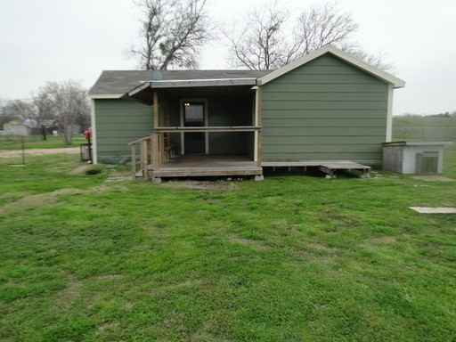 104 Main St - Photo 3 of 11