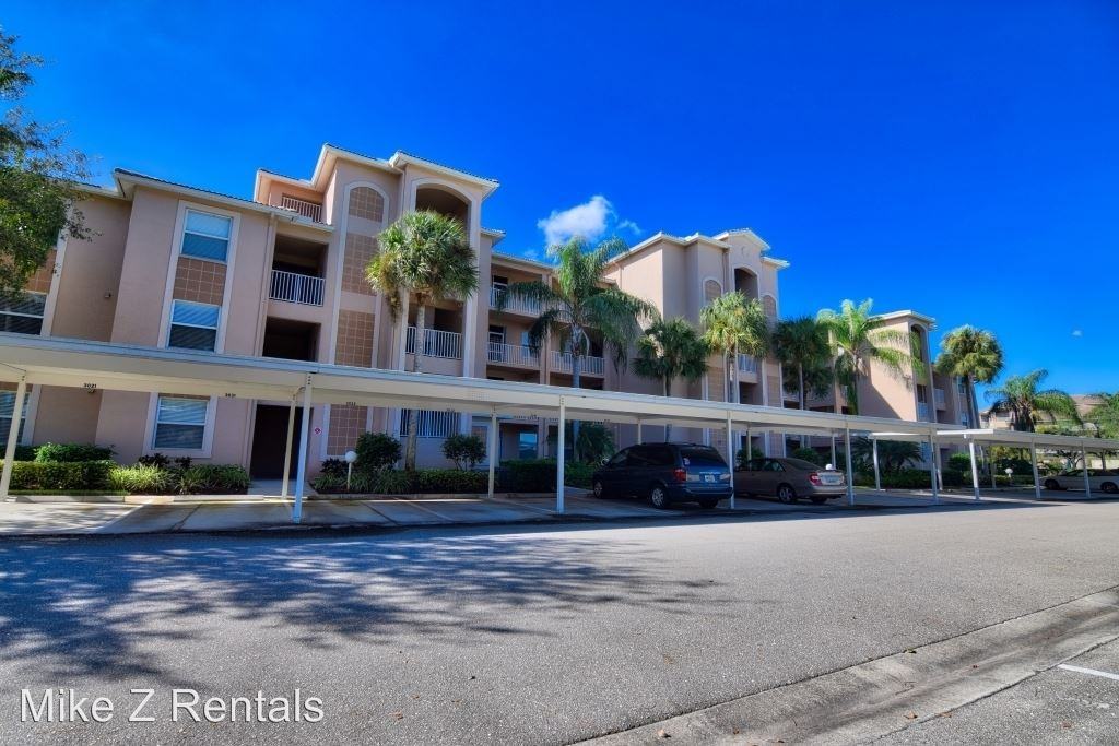 3820 Sawgrass Way - Photo 2 of 18