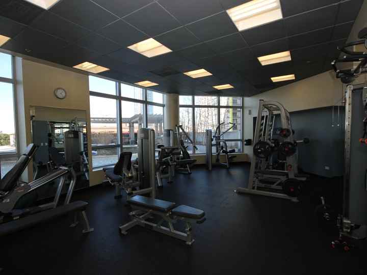 300 N Canal St #0501