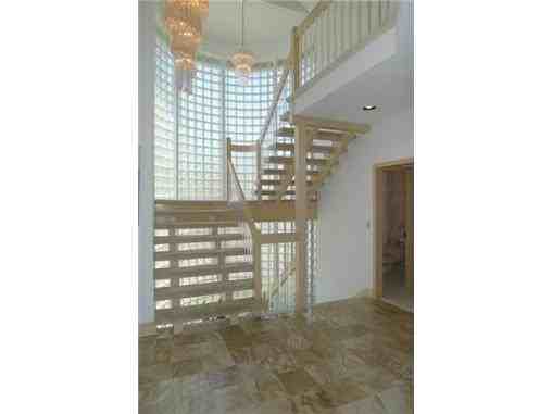 12521 Summit St - Photo 3 of 21