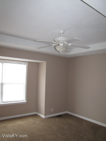 408 Beech Cliff Cir - Photo 2 of 9