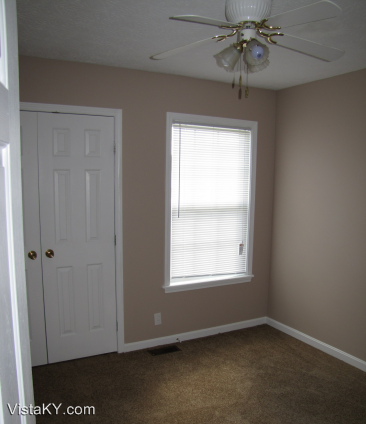 408 Beech Cliff Cir - Photo 3 of 9