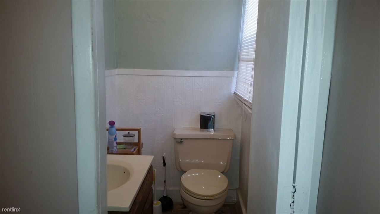 841 Rear 4th Ave - Photo 2 of 10