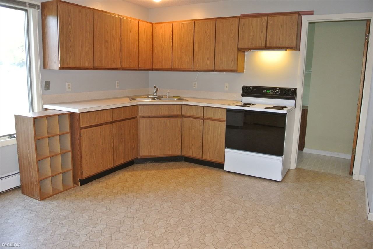 7903 Peaceful Valley Rd - Photo 3 of 12