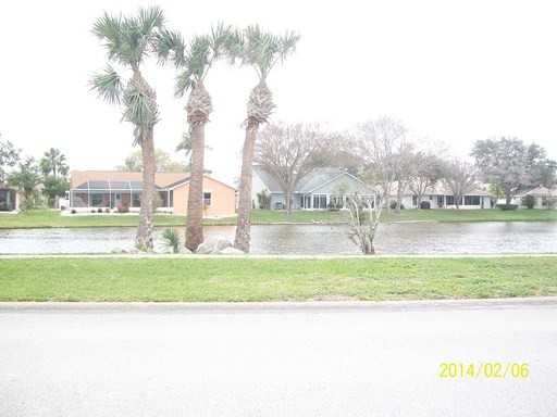 1911 Crane Creek Blvd - Photo 2 of 14