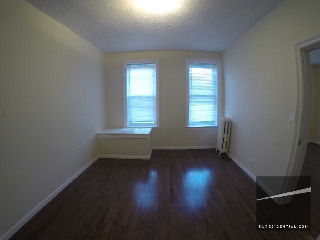 1782 Bay Ridge Pkwy #1B - Photo 3 of 8