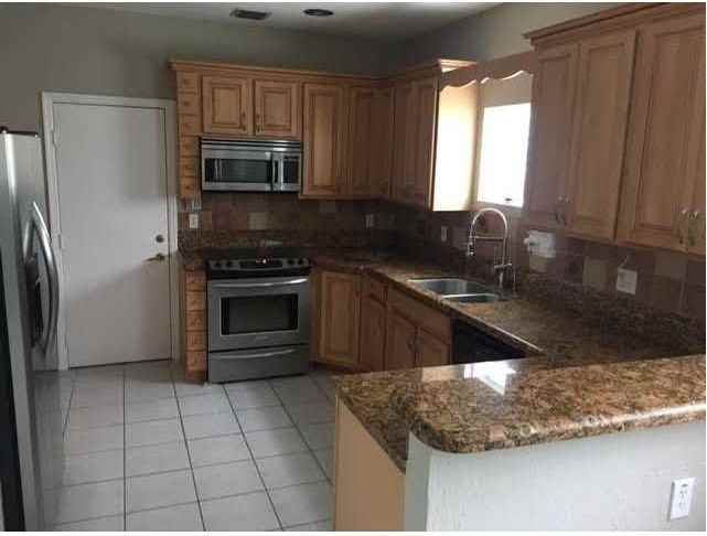 3471 NW 112th Ave - Photo 3 of 8