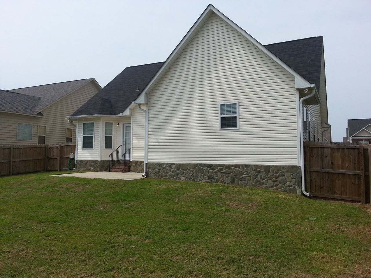 3323 High St - Photo 3 of 24