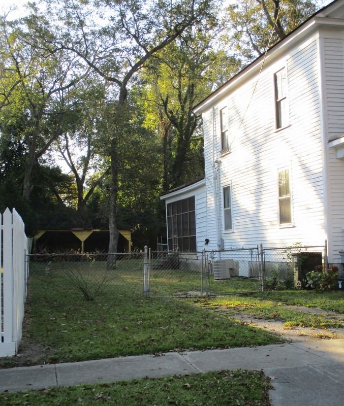 508 C St - Photo 2 of 19