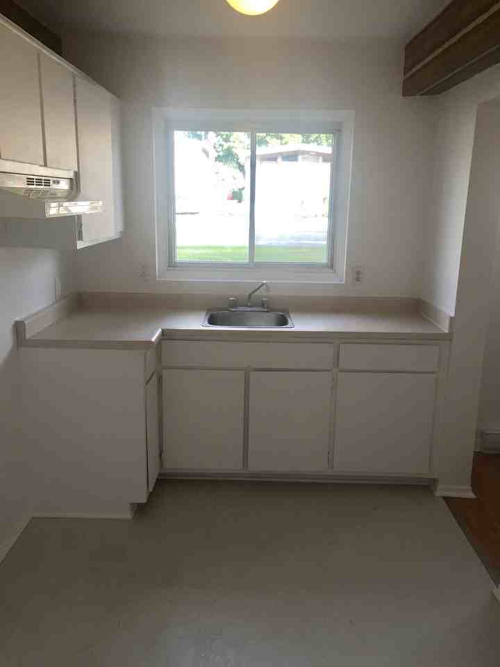 3854 Boulevard de la Concorde Est