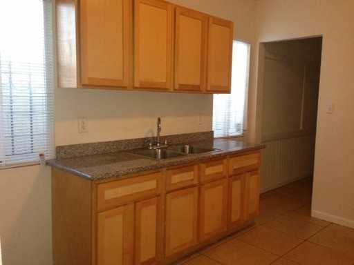 110 S 17th St #110 - Photo 2 of 3