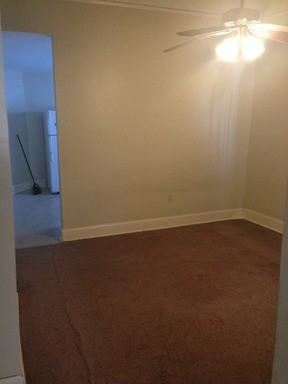 5719 Royal St - Photo 3 of 7