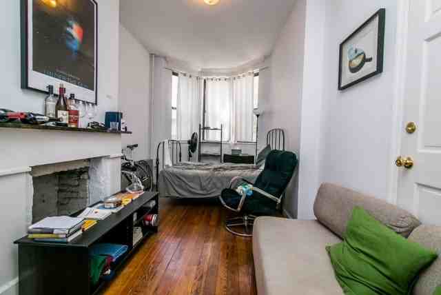 706 Leonard Street #1R - Photo 3 of 9