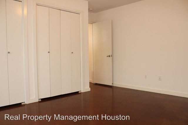 343 Sydnor St - Photo 2 of 10