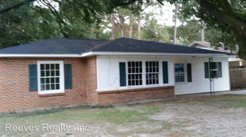 3005 McGough Ct - Photo 2 of 12