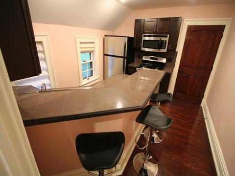 838 Cherry St SE - Photo 2 of 12