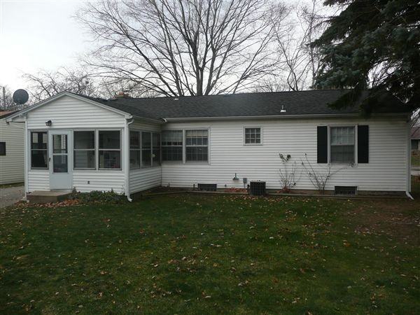 1744 Woodward Ave SE - Photo 2 of 19