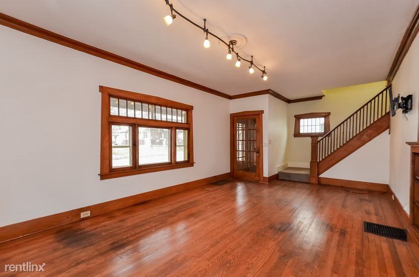 254 Valley Ave NW - Photo 2 of 24
