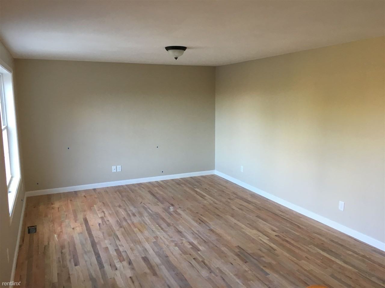 21 Pinehurst Ave - Photo 3 of 10