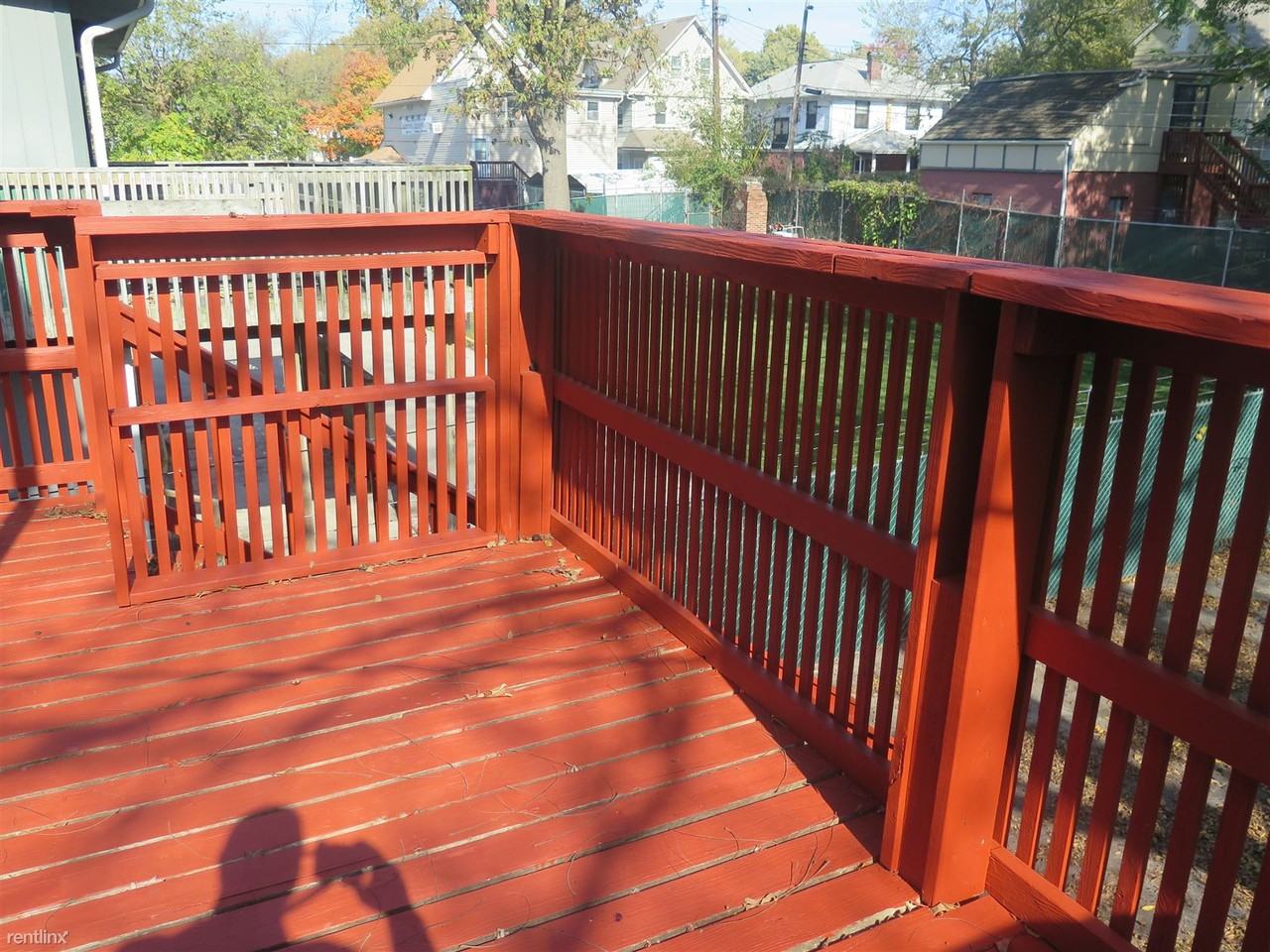 3217 Charlotte St - Photo 3 of 20