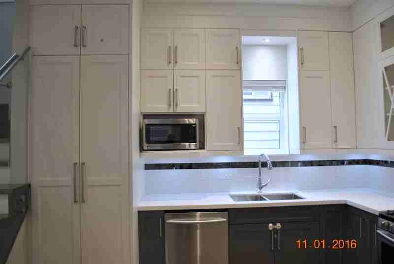 1136 East Pender Street #1 - Photo 2 of 24