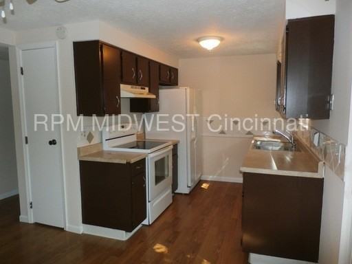 4337 Cobblewood Ct - Photo 2 of 2