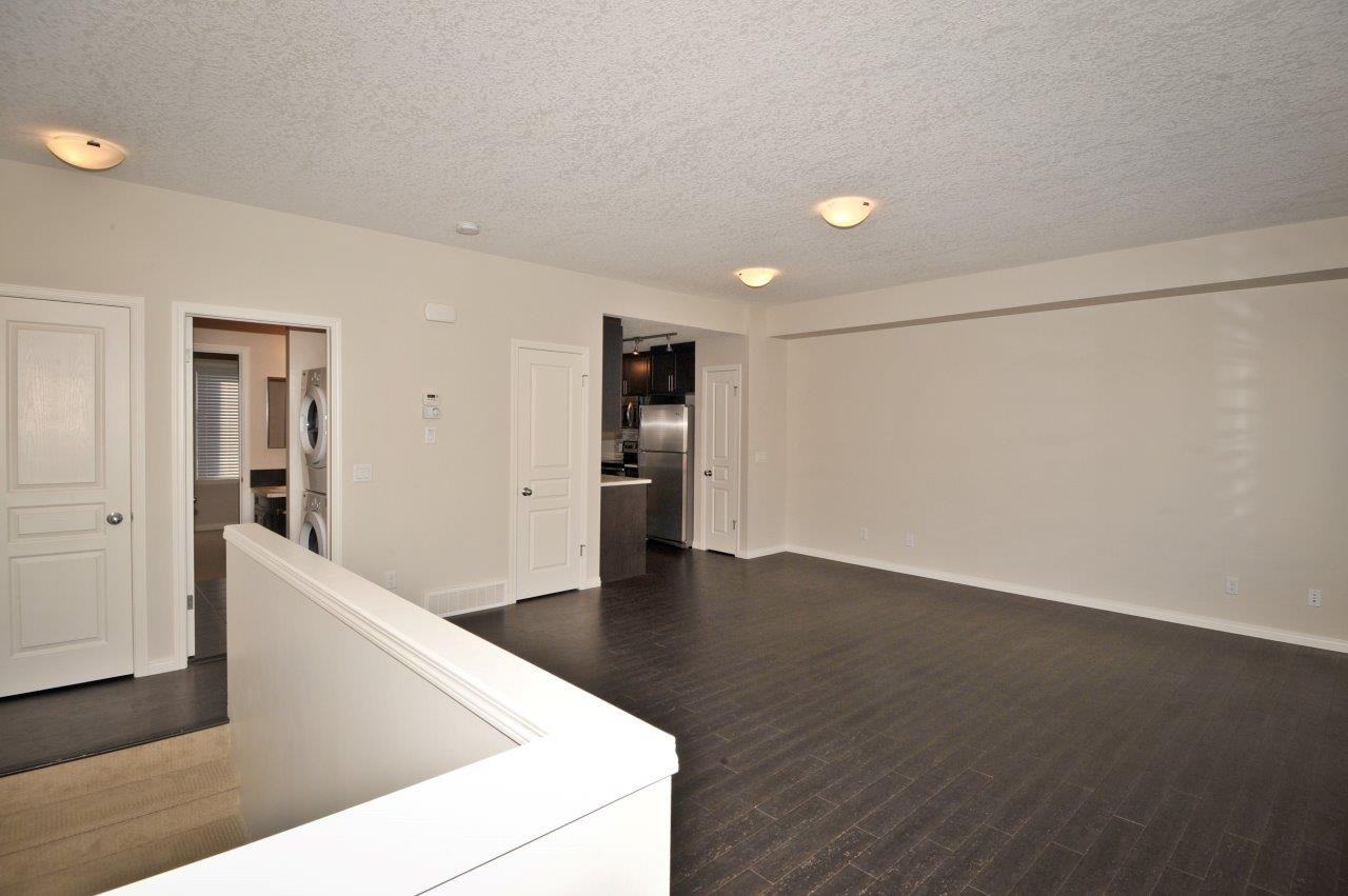 711 Auburn Bay Blvd SE - Photo 3 of 18