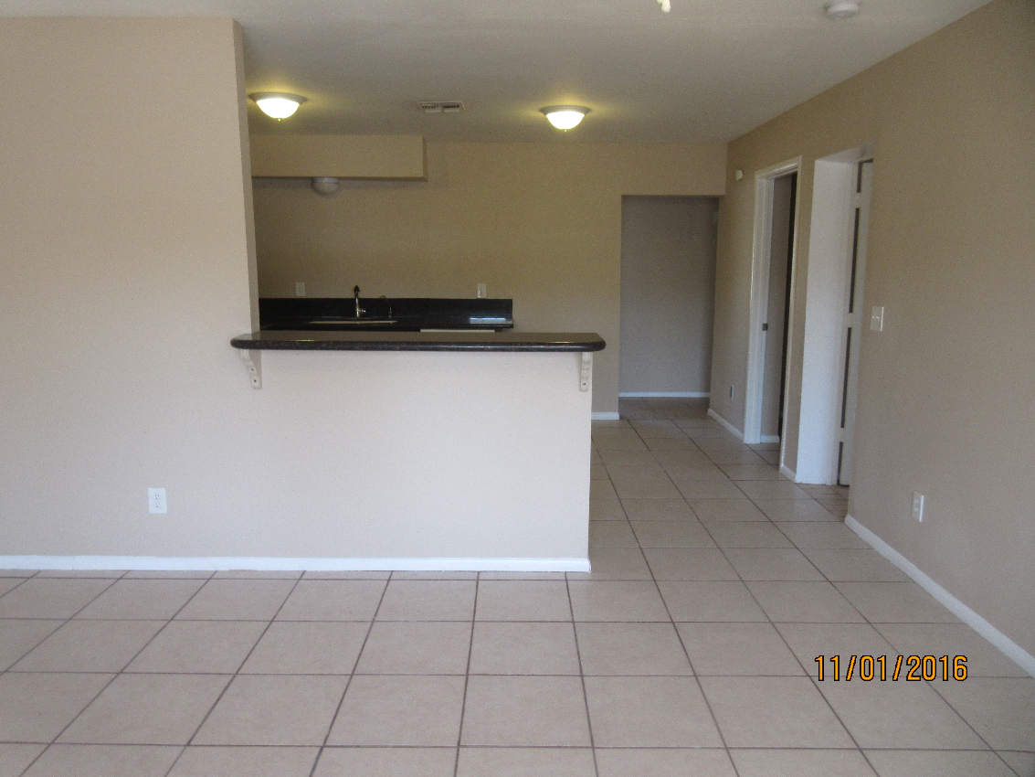 4318 E St Anne Ave - Photo 3 of 20