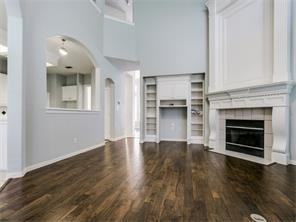 4513 St James Dr - Photo 2 of 10