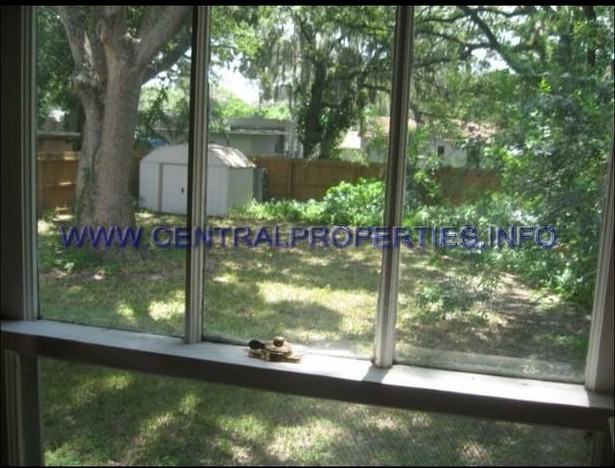 742 Arlington St - Photo 3 of 13