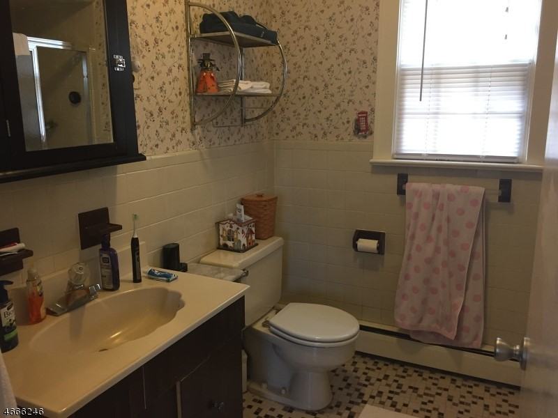 475 Green Village Rd - Photo 3 of 17